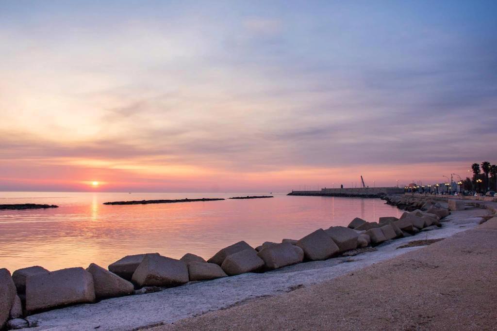 Apartmán La Mia Terrazza Sul Mare - Mared'Amare Bari Exteriér fotografie