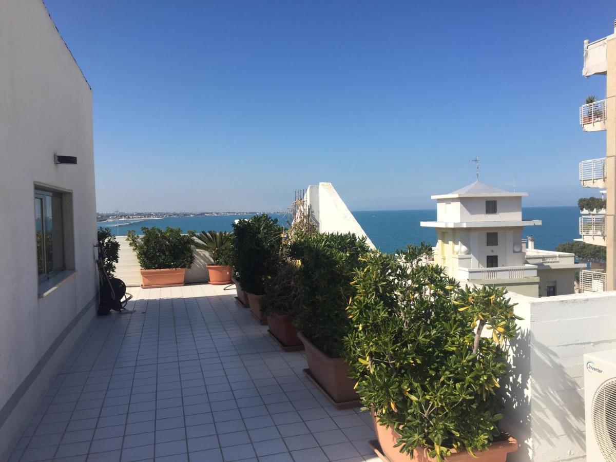Apartmán La Mia Terrazza Sul Mare - Mared'Amare Bari Exteriér fotografie